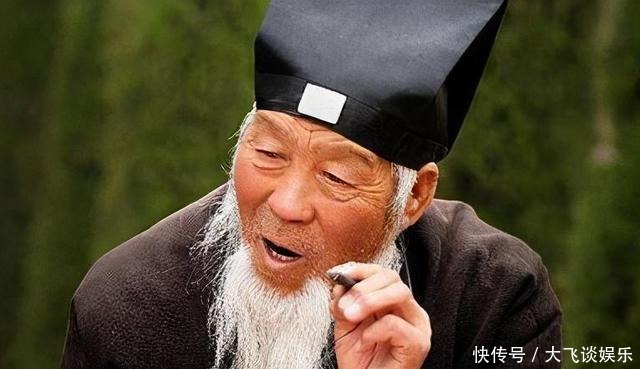 小官|算命先生对穷书生说你只能做个小官,但最终却能封王