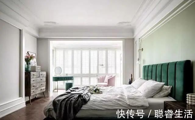 阳台|原来卧室带阳台还能这样装,瞬间多出一间房