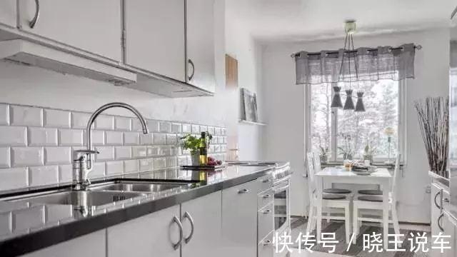 洗衣机|老公硬是把卫生间“二八”分,洗衣机挤进去!方便极了,晒晒