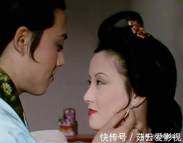 桃花眼@这6位男星“桃花眼”太美了!含情脉脉中透着灵动,天生自带苏感