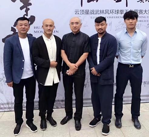 虎牙|一龙方便同台亮相要提前开战?虎牙直播或见证中国搏击历史时刻