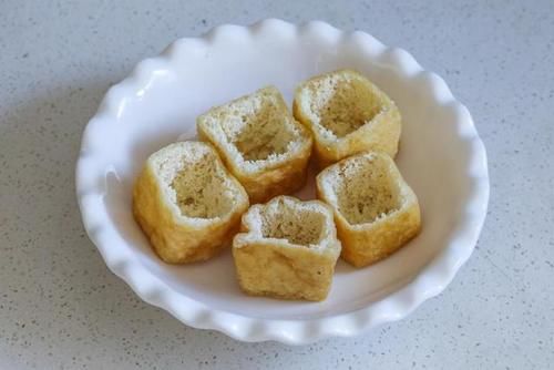 高血脂疾病|血脂偏高的人，不能吃面条吗？想要血脂平稳，建议少吃三种素食