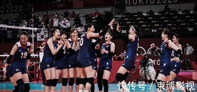 女排|太意外了!女排爆出冷门,韩国队竟成亚洲门面,金软景已眼含泪花