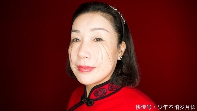 长睫毛|她是世界上拥有逆天长睫毛第一人,睫毛长成刘海,今年入围吉尼斯