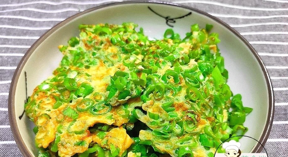 夏天最爱这菜,3块钱炒一盘,晚餐吃它,身材瘦回s码,减肥没压力