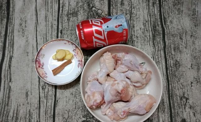 秋后|秋后“贴膘”，我家全靠它，三两下炒一锅，鲜嫩多汁，解馋又顶饱