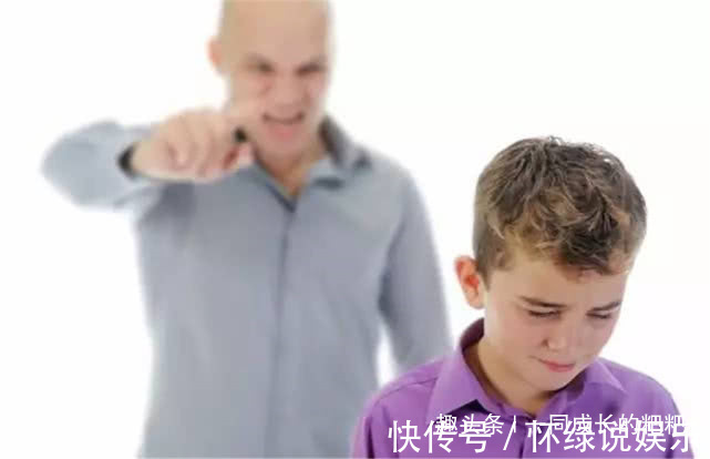 父母们|父亲在培养孩子情商时,要避开这些情商教育的误区,才会事半功倍