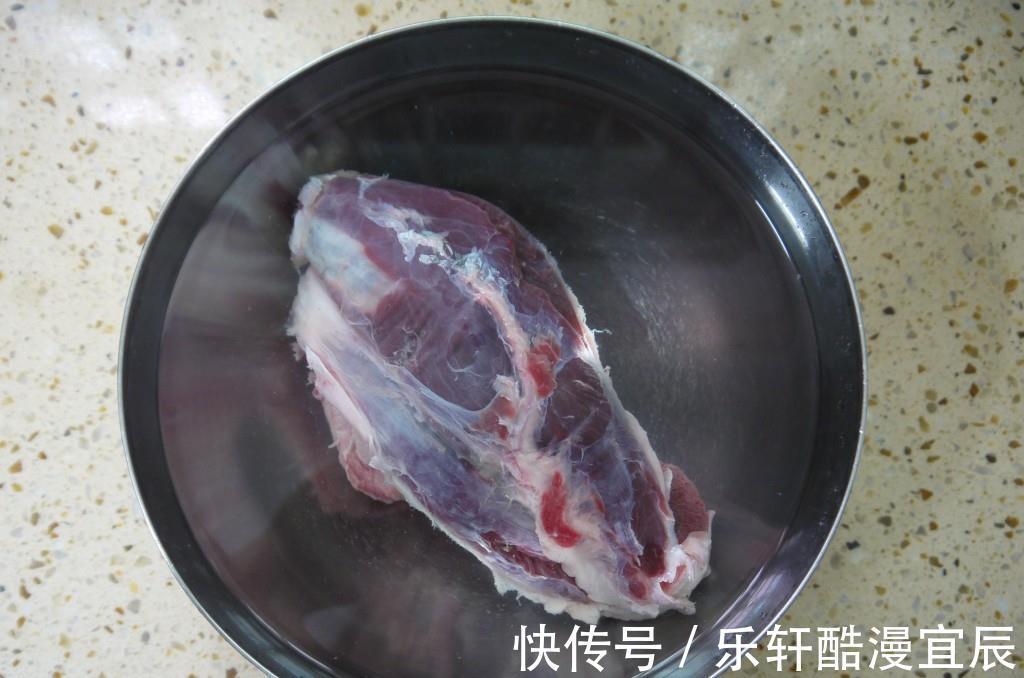 香菜|清爽解腻的凉拌牛肉，一口鲜香，两口解馋