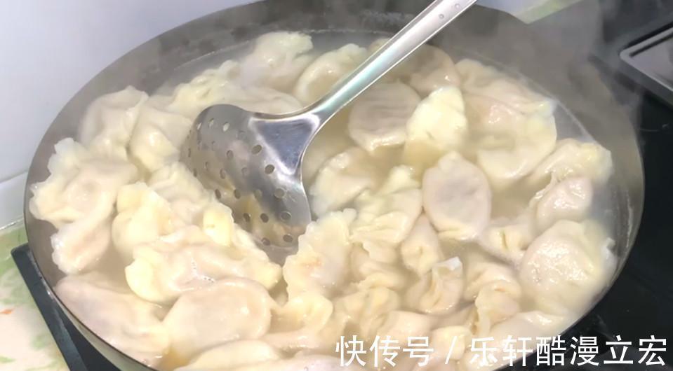 入秋后,吃白菜莲藕不如吃它,营养极高,女性要多吃,包饺子特香