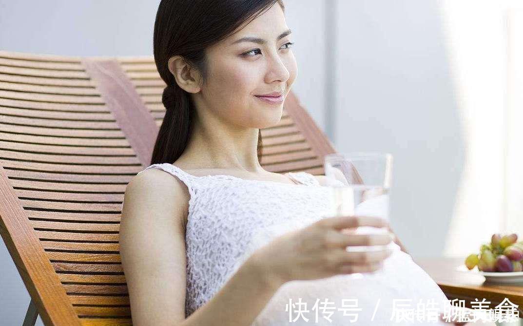 孕妇|同样怀孕,孕妇的肚脐为啥有凹有凸,大多数人都理解错了