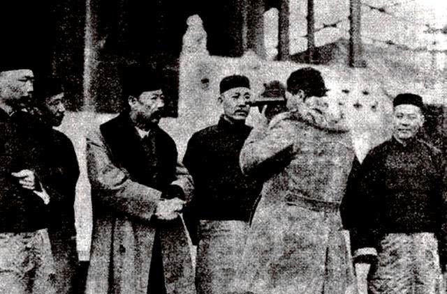 晚节|年轻时贩布的曹锟,是怎样成为民国总统的?其晚节是怎样保住的?