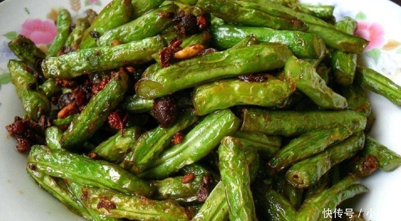 同学远道而来上我家做客,做了四道菜招待,临走送我一个礼物