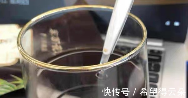 手撕面包|建议女生逛超市时，遇见这4款美食别错过，营养足，美味又便宜！