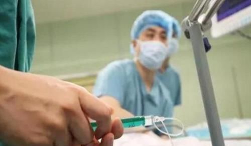 副作用|剖腹产麻醉用的针头有多粗看着肉疼，男人珍惜为你生娃的女人吧