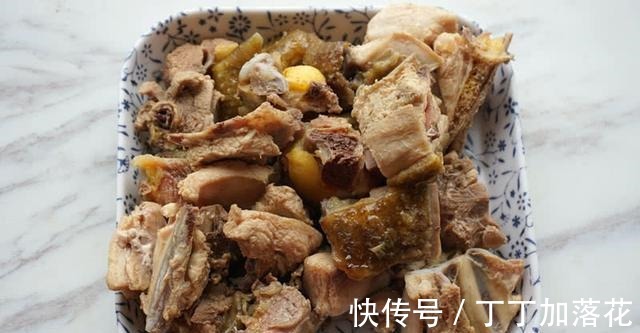 盖浇饭|精致一人食，咖喱鸡盖浇饭，汤浓酱香滋味十足，好吃还好做！