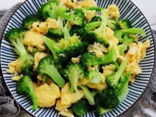 花青素|女性想要身体好,常吃3种食物,降压降脂,延缓衰老,增强免疫力