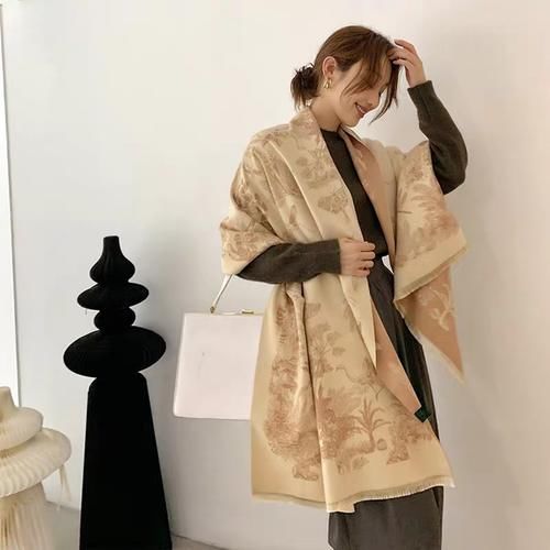  臃肿|围巾显臃肿？这你就说错了，来解锁围巾穿搭的正确打开方式