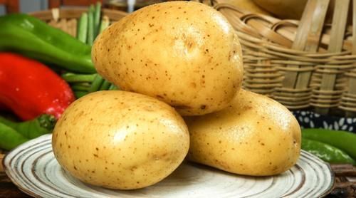 素食|大蒜是肝病的“发物”?医生提醒:若想养肝,4种“素食”要少碰