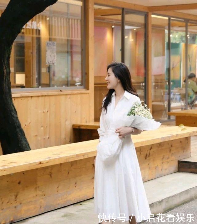 服装|做减法的服装穿搭简约又精致,既放大了魅力,又不觉得繁琐