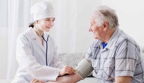 血压高的人,经常按一按身上的降压穴,有效降血压,不妨试试