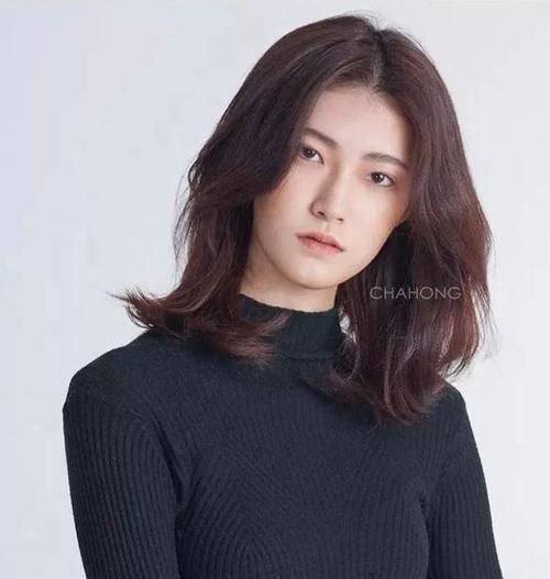 女生|纠结长发or短发?圆脸、方脸女生这样选发型才最美!