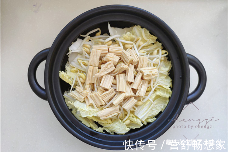 海参|过年就要吃点好的，压轴硬菜“全家福”端上桌，好吃上档次，赞！