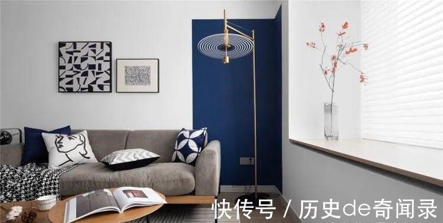 卧室|105㎡的单身公寓，巧用玻璃移门，打造时尚又高级的开放式空间！
