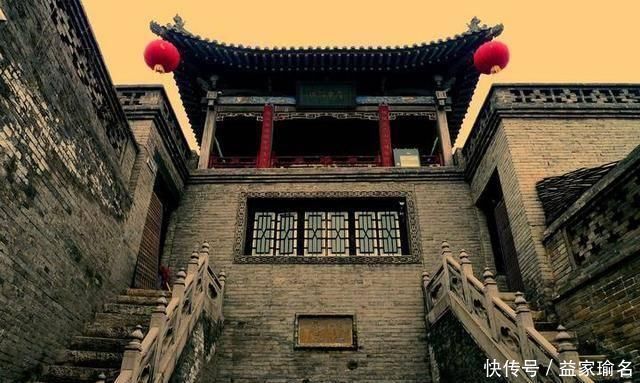 民宅|中国最大的私人民宅几代人整整建了300年，建筑面积比故宫还大