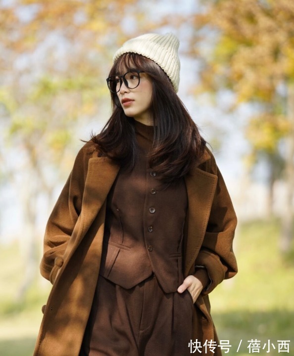 大地色|又到了穿“大衣”的季节,来瞧瞧今年流行的“大地色”,优雅极了