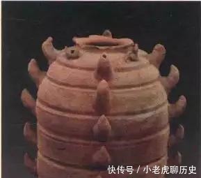 斧图彩陶缸|奇奇怪怪文物大赏,有些文物看着看着就笑哭了!