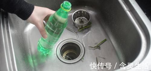 洗碗池|今天才知道，洗碗池上放个塑料瓶，有一个隐藏实用功能，太实用了