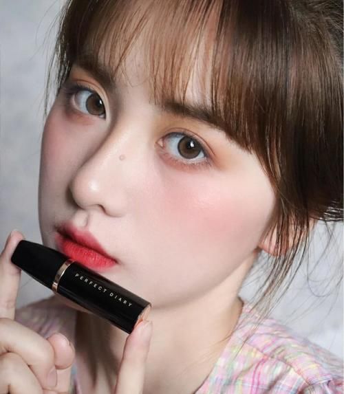 这几款适合学生党的口红，超适合学生党，小黑钻显白，稚优泉高级