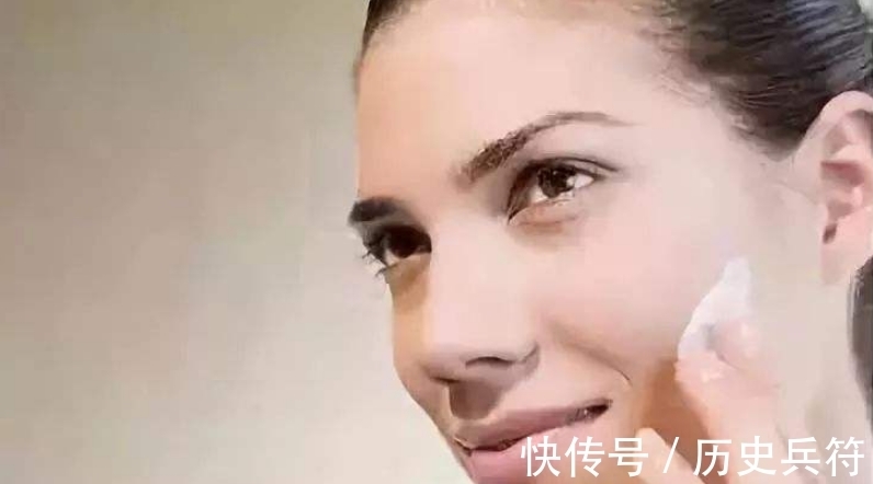 黑头粉刺 防晒霜的正确用法,这些事你还不知道吗?