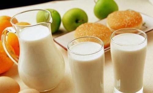 补充蛋白质|专家：把握日常这五个方法，就算父母个子矮，孩子也能长成高个！