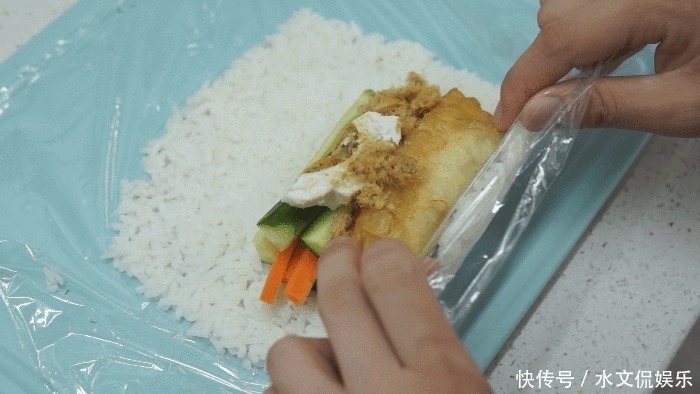 饭团|早餐学会这吃法，家里大米不够吃了，上班上学拿一个就走，方便