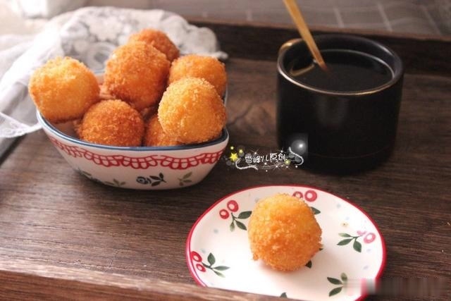 红薯这样做，营养好吃还简单，一周吃两次也不腻，孩子的零食首选