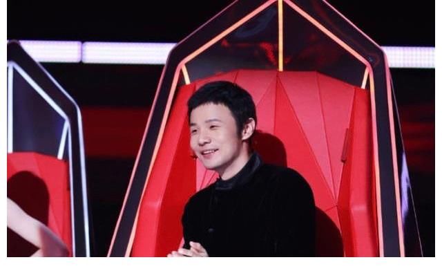 中国好声音|2021《好声音》金曲歌王低调登场，李荣浩-兄弟六年没见了