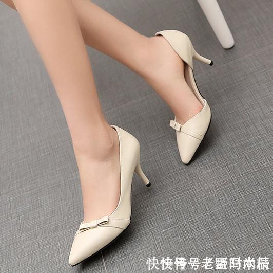 每个职场女人都少不了的OL鞋,搭配职业装,让人眼前一亮!