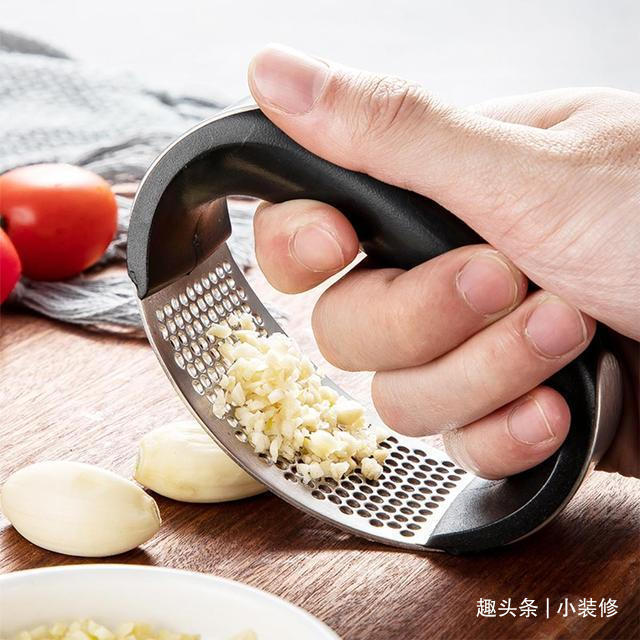 压蒜器|新房入住3个月后,才明白是“鸡肋”的6个用品,不要再踩雷了