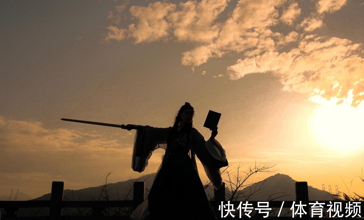 李贺&10大“狂”诗词排行榜,李白《侠客行》仅第三,前两名分别是谁?