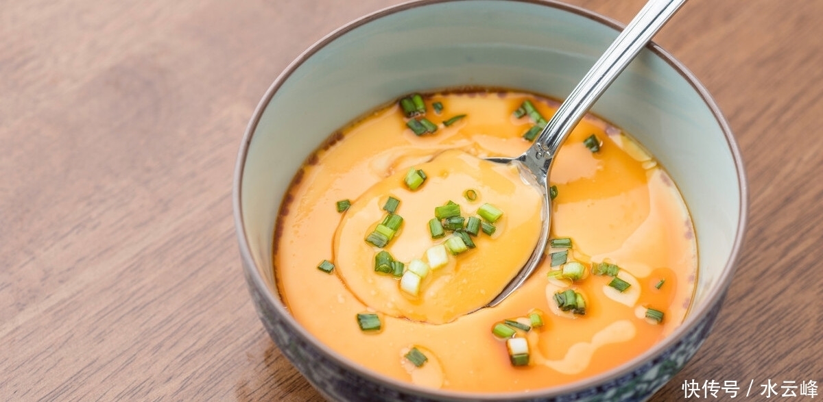 细嫩|多次失败才总结出来,鸡蛋羹技巧,原来这么简单,跟布丁一样细嫩