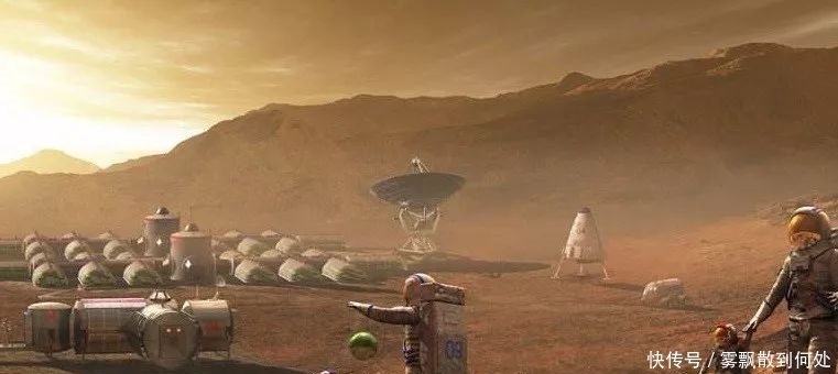 火星撞击坑沙丘 火星撞击坑沙丘组成奇怪图案，每年变0.5米，科学家正在研究中