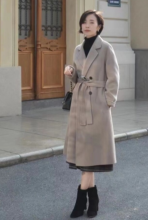 高跟鞋|不管20岁还是40岁,穿大衣少配打底裤,俗气还显老