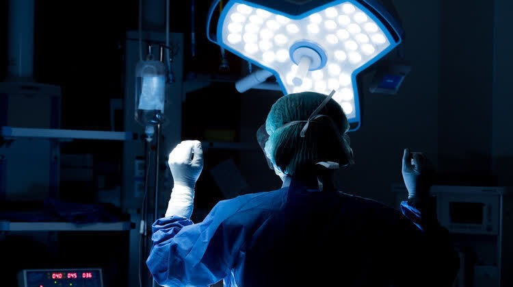 患者|从医56年,外科专家死于胃癌,临终反思:没想到手术这么痛苦