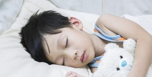 睡眠|午睡和不午睡的孩子,长大后哪个聪明答案可能跟你想的差别很大