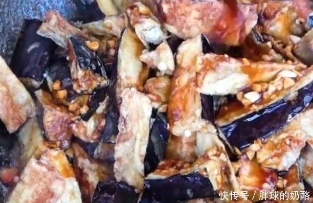 西红柿汁|2个茄子,2个鸡蛋,我家一周吃5次,实在太好吃了,拿肉都不换