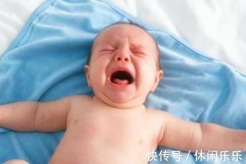 宝宝|新生宝宝睡眠不稳,易惊醒?别担心,一块“布”就能解决