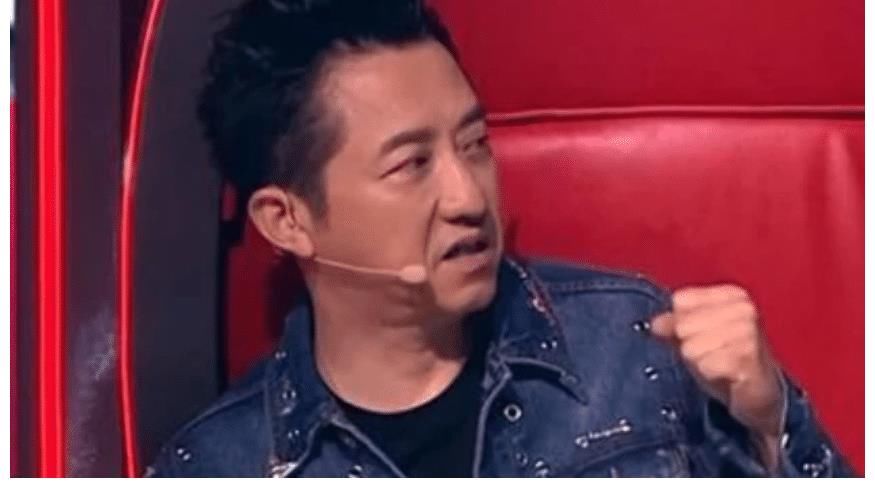 好声音出道的张玉霞：始于街头卖唱，忠于初心回归原地