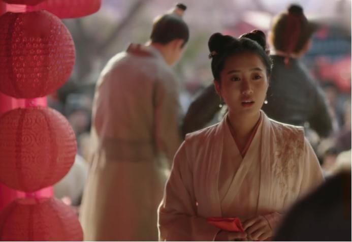 高髻|宋代女性的发式又简又仙,我们只会拉直烫头,跟宋代相比差远了