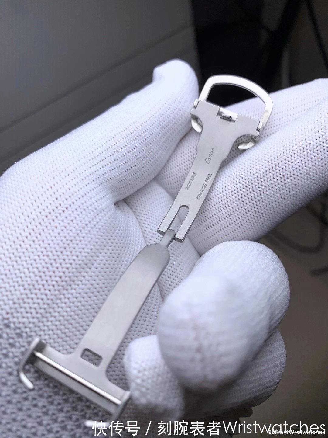 v6|V6厂卡地亚大号蓝气球V8版复刻表跟正品有什么区别！